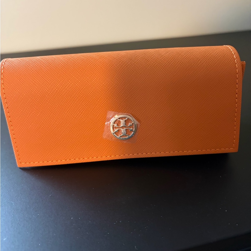 Tory Burch Deep Blue Oversized Square Sunglasses - Picture 5 of 5